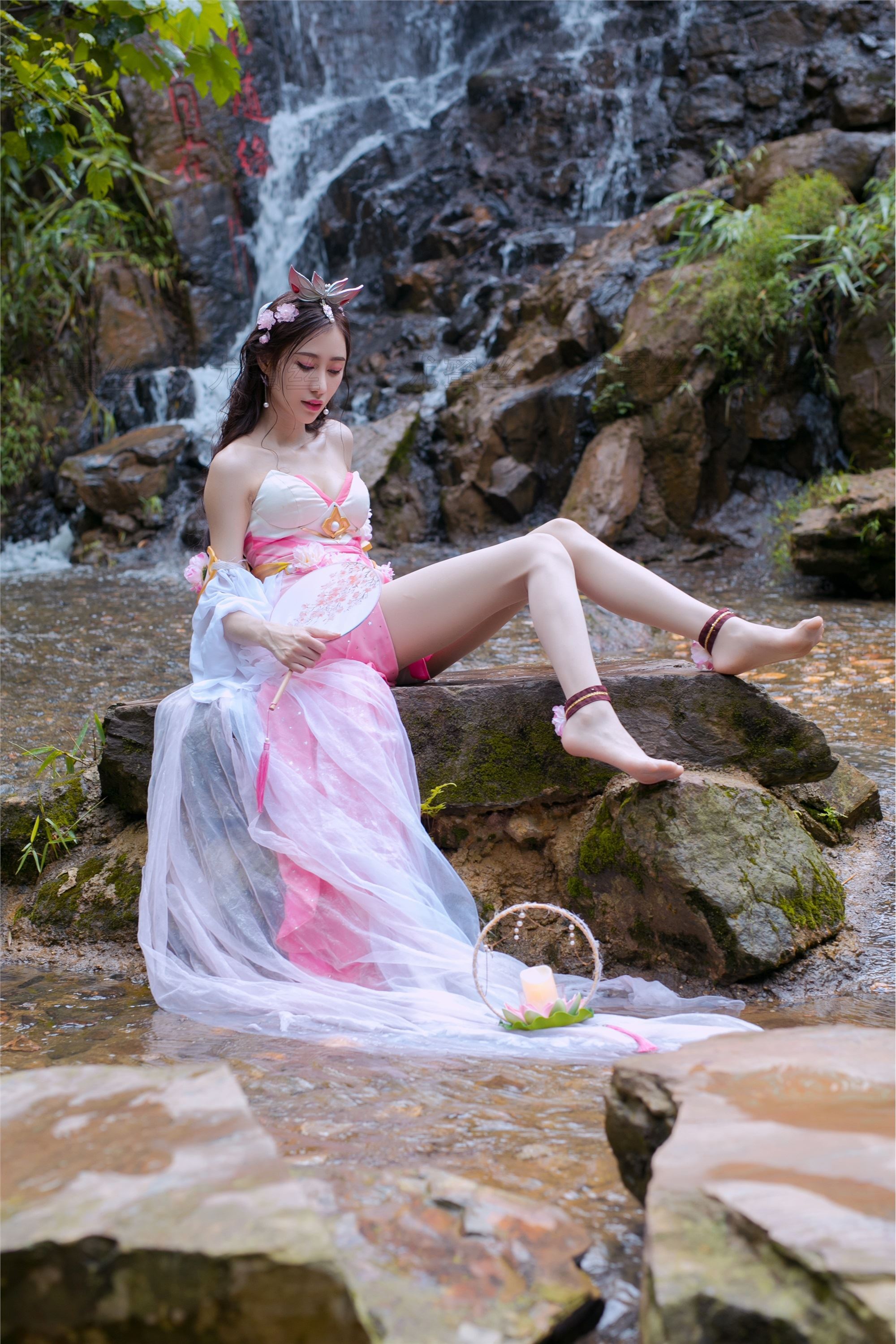 尤蜜丝 穿搭写真 NO.031